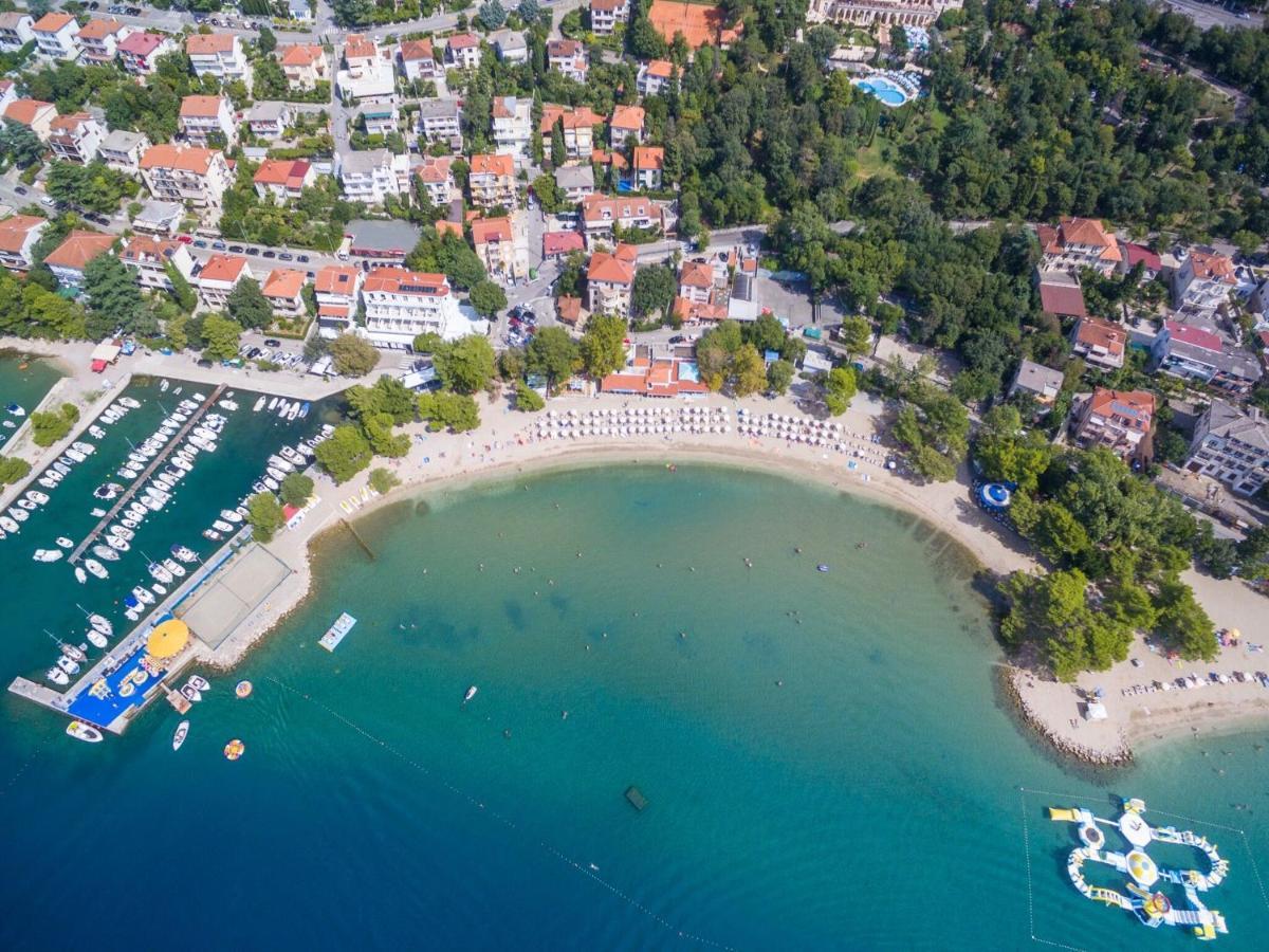 House Ceca Villa Crikvenica Exterior photo